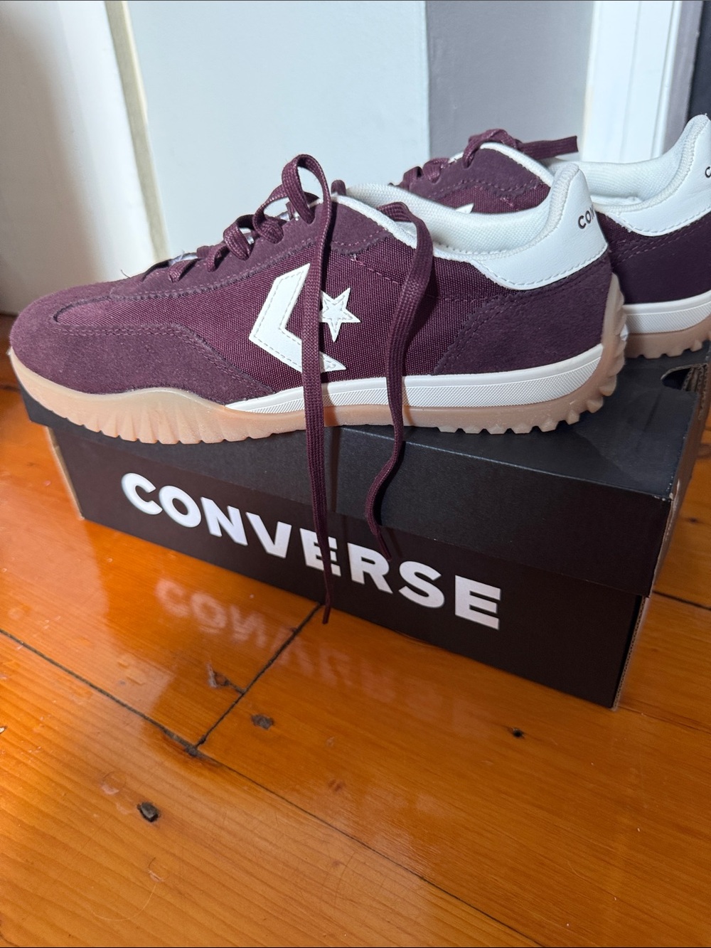Converse Burgundy Low-Top Sneakers with White Star Chevron - Picture 6 of 6